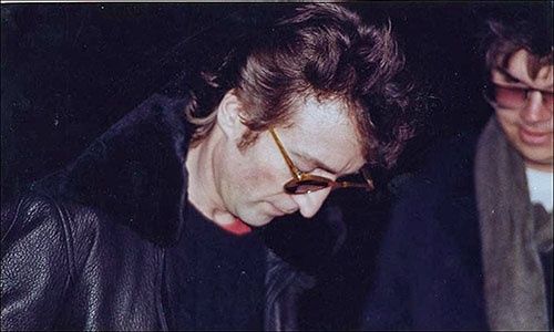 John Lennon y su asesino, horas antes del crimen